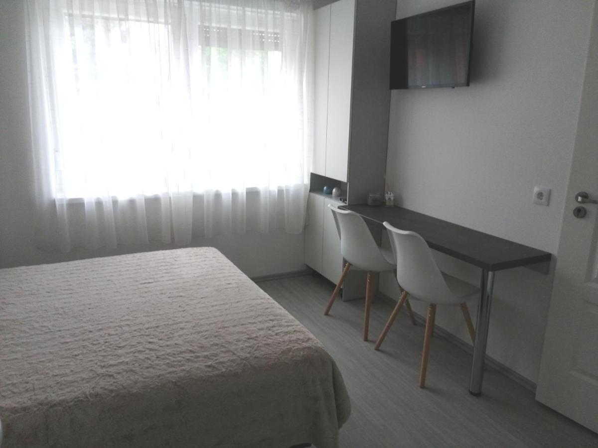 Werner Apartman Mohacs Exterior photo